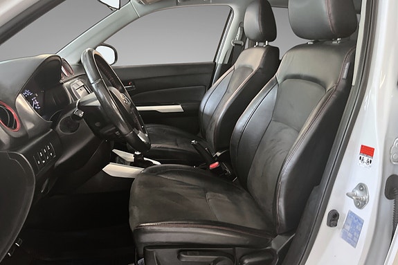 Suzuki Vitara 10 of 16