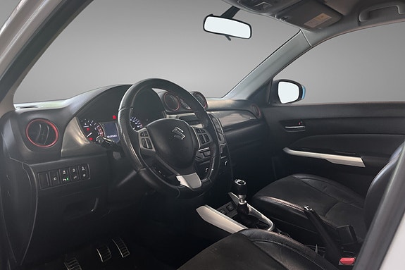 Suzuki Vitara 9 of 16