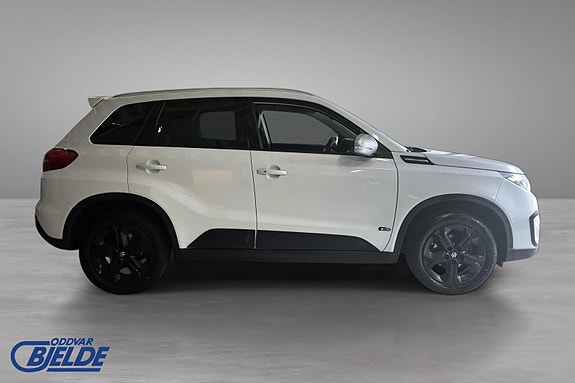 Suzuki Vitara 4 of 16