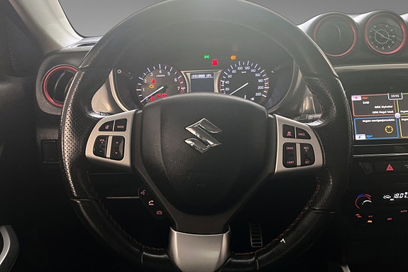 Suzuki Vitara 15 of 16