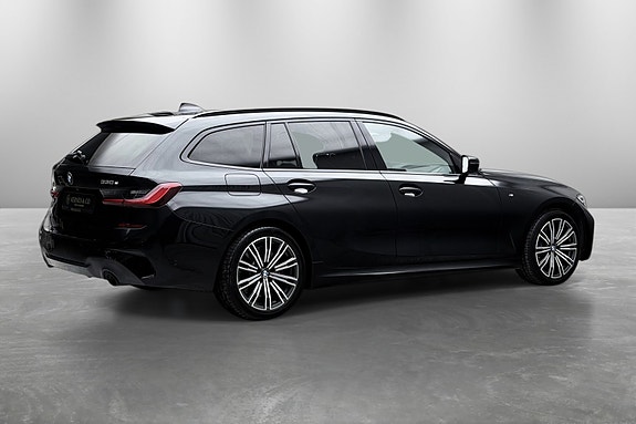 BMW 330e 6 of 30