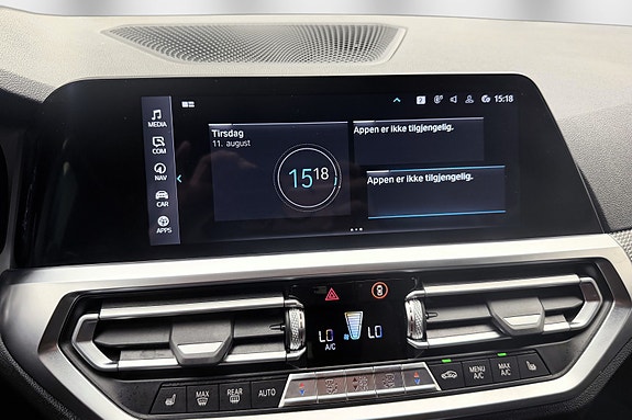 BMW 330e 28 of 30