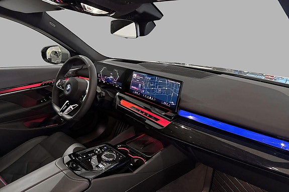 BMW i5 17 of 30