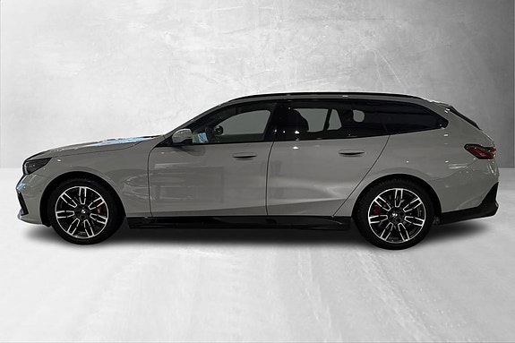 BMW i5 9 of 30