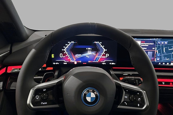 BMW i5 13 of 30