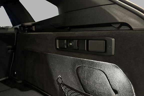 BMW i5 25 of 30