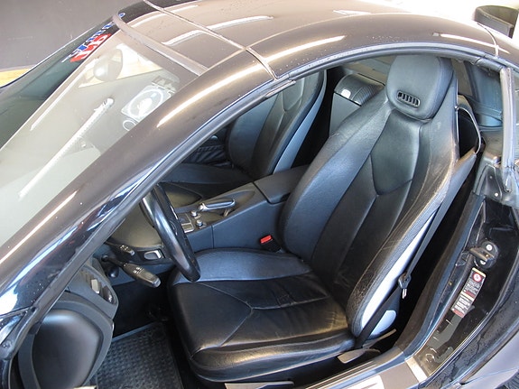 Mercedes-Benz SLK200 10 of 16