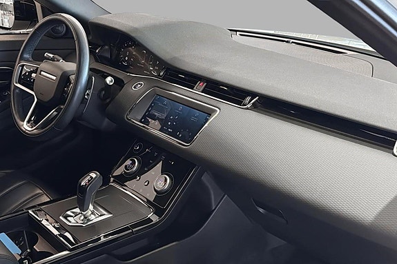 Land Rover Range Rover Evoque 14 of 30