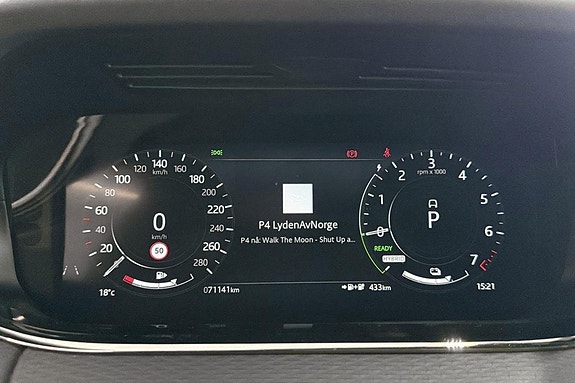 Land Rover Range Rover Evoque 21 of 30