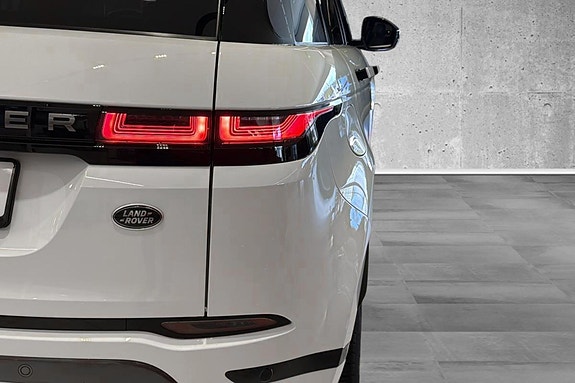 Land Rover Range Rover Evoque 13 of 30
