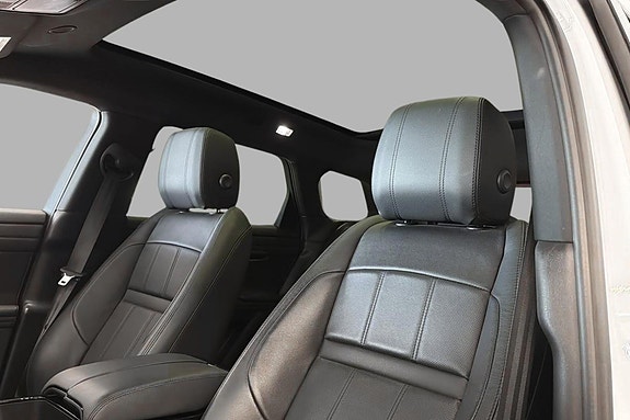Land Rover Range Rover Evoque 16 of 30