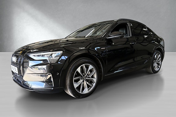 Audi e-tron Sportback 2 of 19