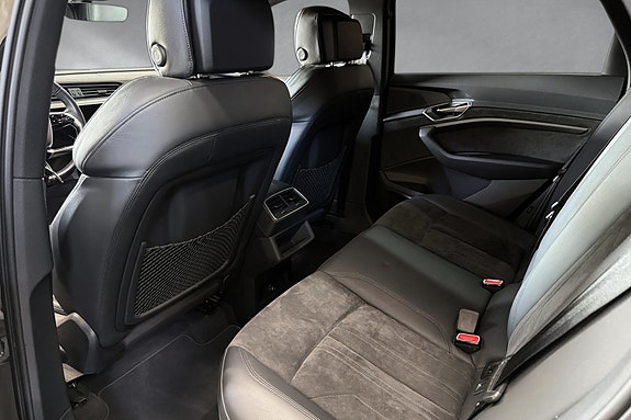 Audi e-tron Sportback 18 of 19