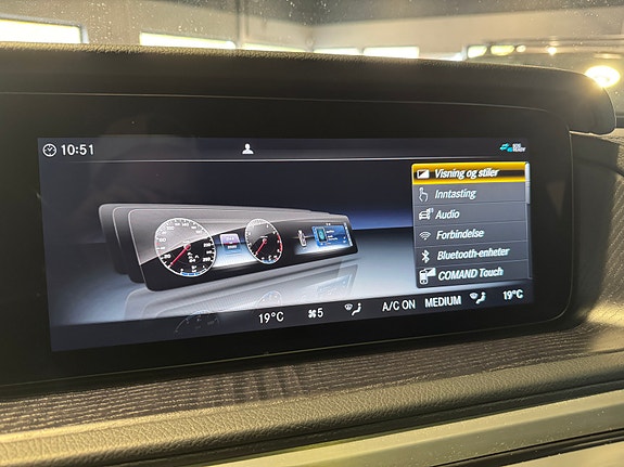 Mercedes-Benz G400 23 of 30