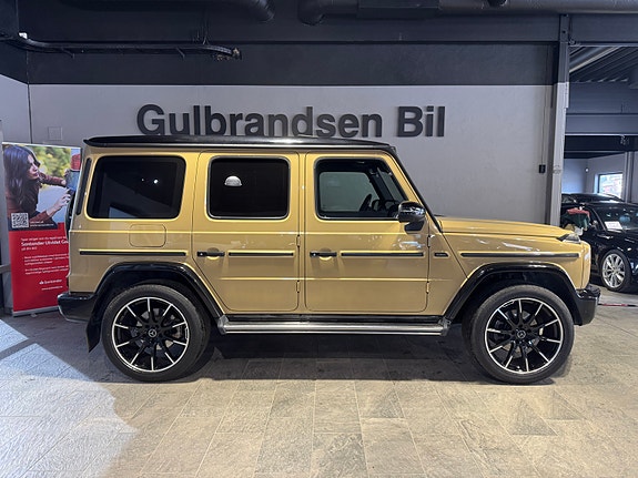 Mercedes-Benz G400 4 of 30
