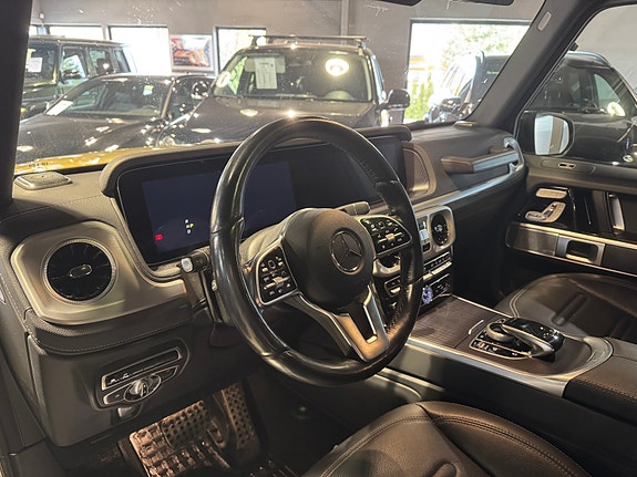 Mercedes-Benz G400 11 of 30