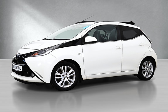 Toyota Aygo 2 of 15