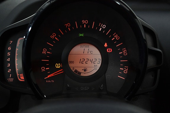 Toyota Aygo 14 of 15