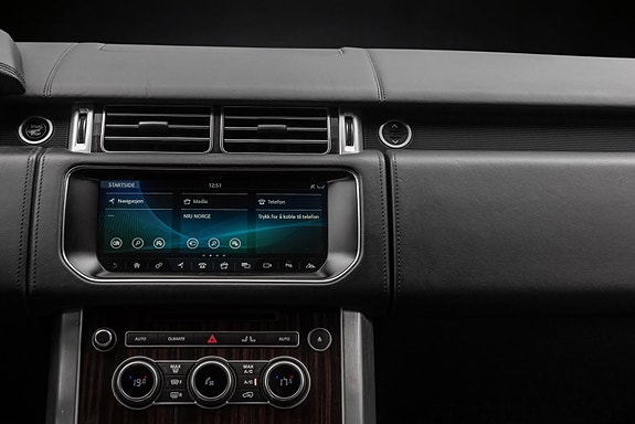 Land Rover Range Rover 23 of 30