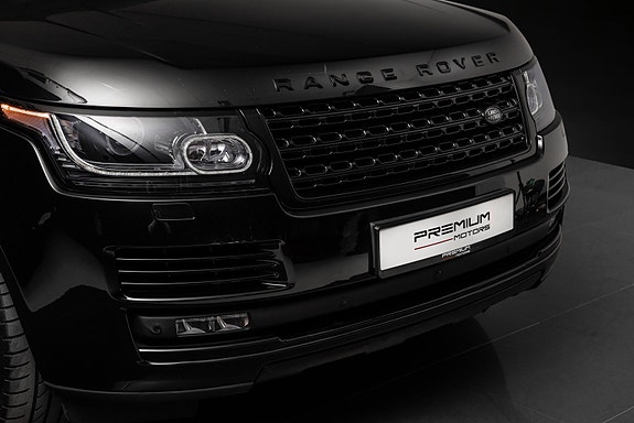 Land Rover Range Rover 2 of 30