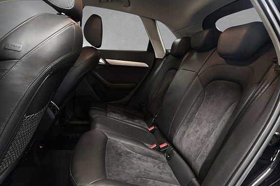Audi Q3 22 of 25