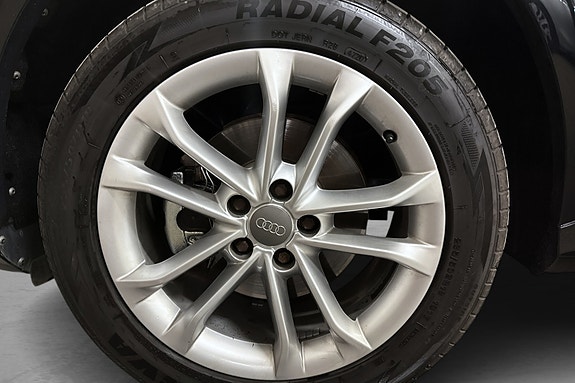 Audi Q3 25 of 25