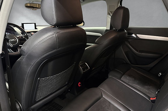 Audi Q3 23 of 25
