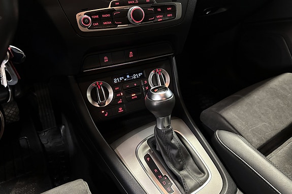 Audi Q3 21 of 25