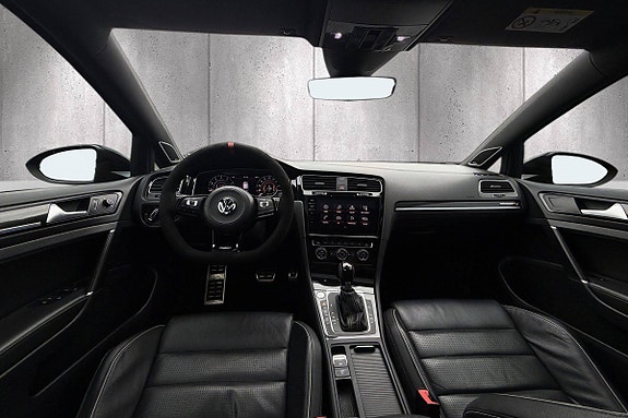 Volkswagen Golf VII 16 of 30