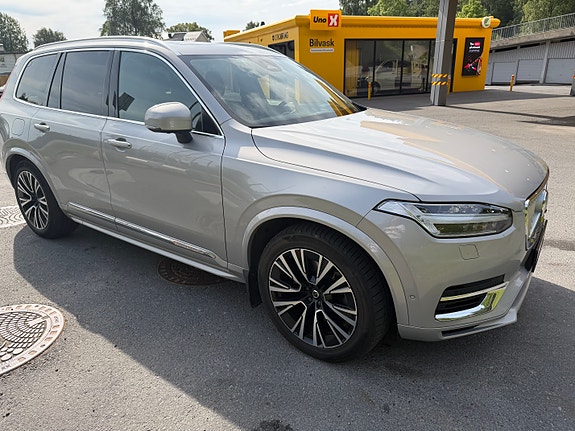 Volvo XC90 3 of 30