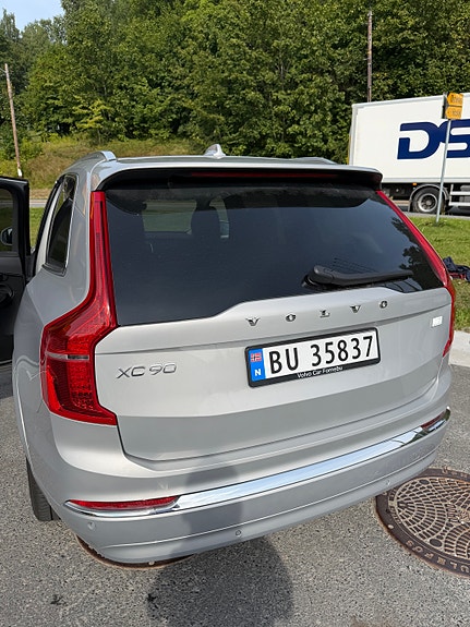 Volvo XC90 28 of 30