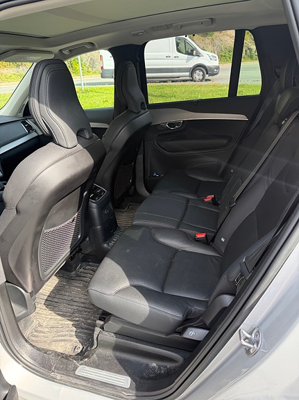 Volvo XC90 22 of 30
