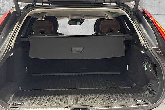Volvo V90 12 of 26