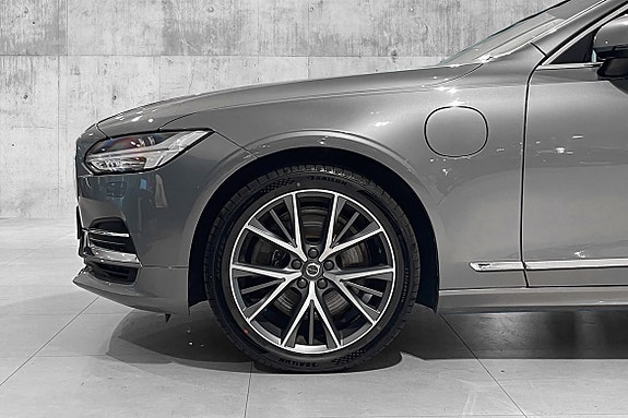 Volvo V90 6 of 26
