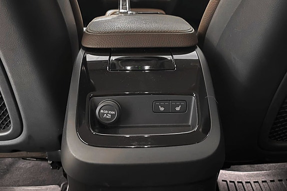 Volvo V90 25 of 26