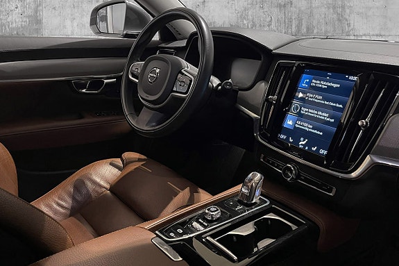 Volvo V90 16 of 26