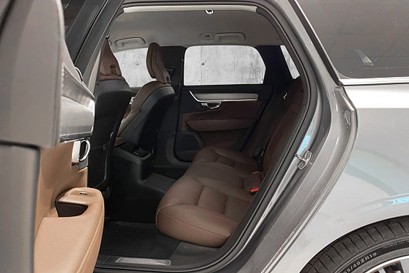 Volvo V90 15 of 26