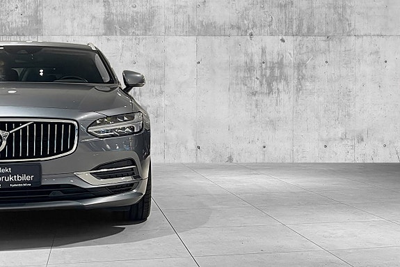 Volvo V90 4 of 26