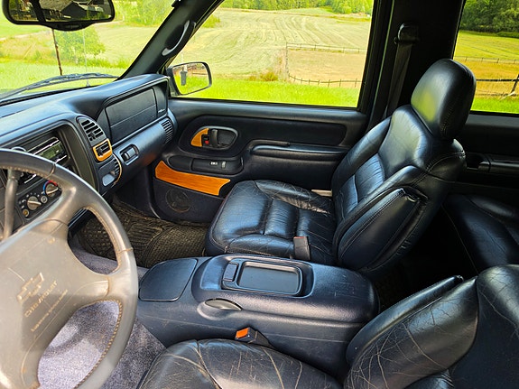 Chevrolet Tahoe 13 of 30
