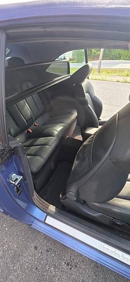 Mercedes-Benz CLK200 11 of 14