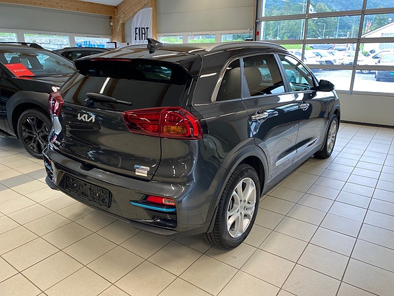 Kia e-Niro 6 of 17
