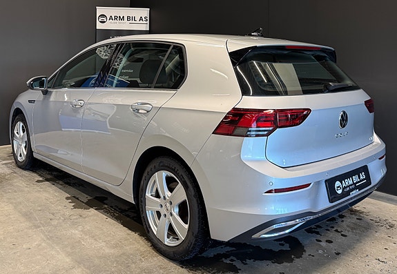 Volkswagen Golf VIII 9 of 30