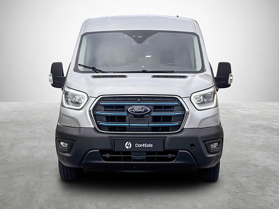 Ford Transit 8 of 28