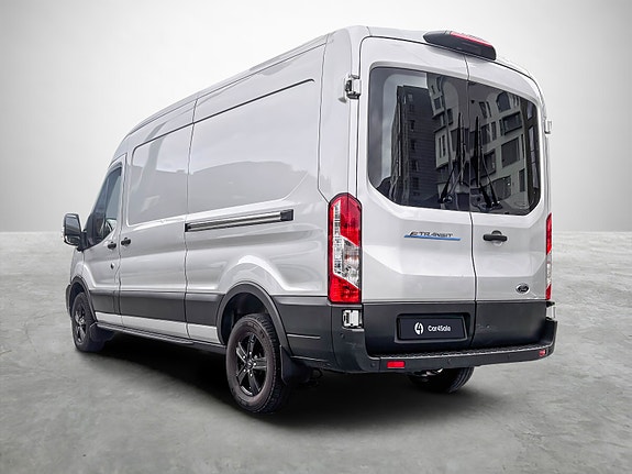 Ford Transit 4 of 28