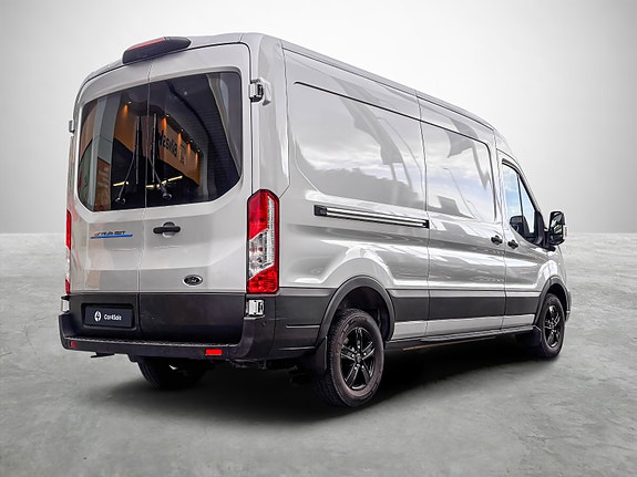 Ford Transit 5 of 28