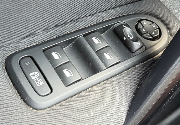 Peugeot 508 18 of 23