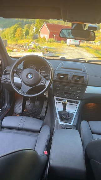 BMW X3 7 of 12
