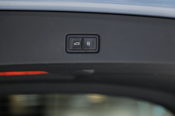 Audi Q4 e-tron 10 of 30