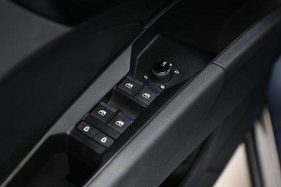Audi Q4 e-tron 27 of 30