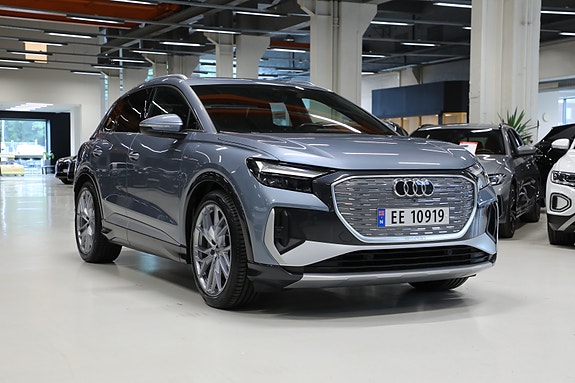 Audi Q4 e-tron 2 of 30